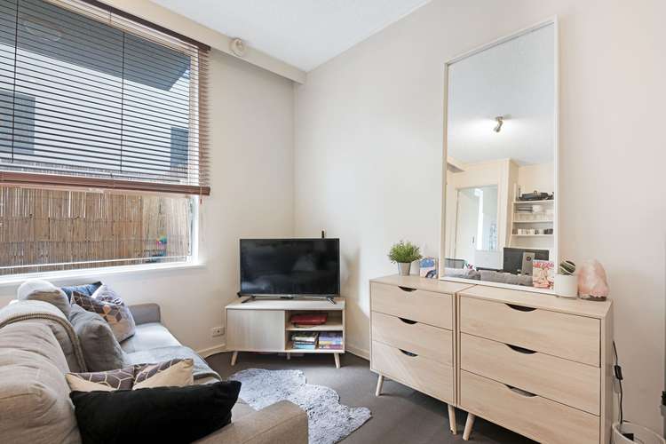 Third view of Homely studio listing, 5/92 Grey Street, St Kilda VIC 3182