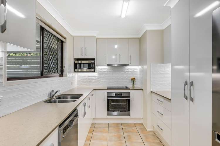 Second view of Homely house listing, 3 Glengowan Court, Newtown QLD 4350