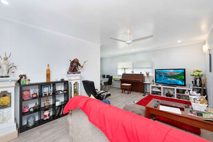 Fifth view of Homely house listing, 2 Hussey Street, Avenell Heights QLD 4670