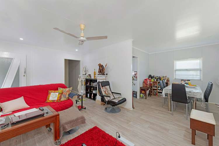 Sixth view of Homely house listing, 2 Hussey Street, Avenell Heights QLD 4670