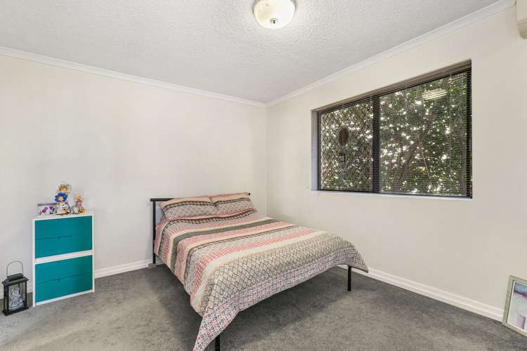 Fourth view of Homely unit listing, 2/32 Beatrice Street, Taringa QLD 4068