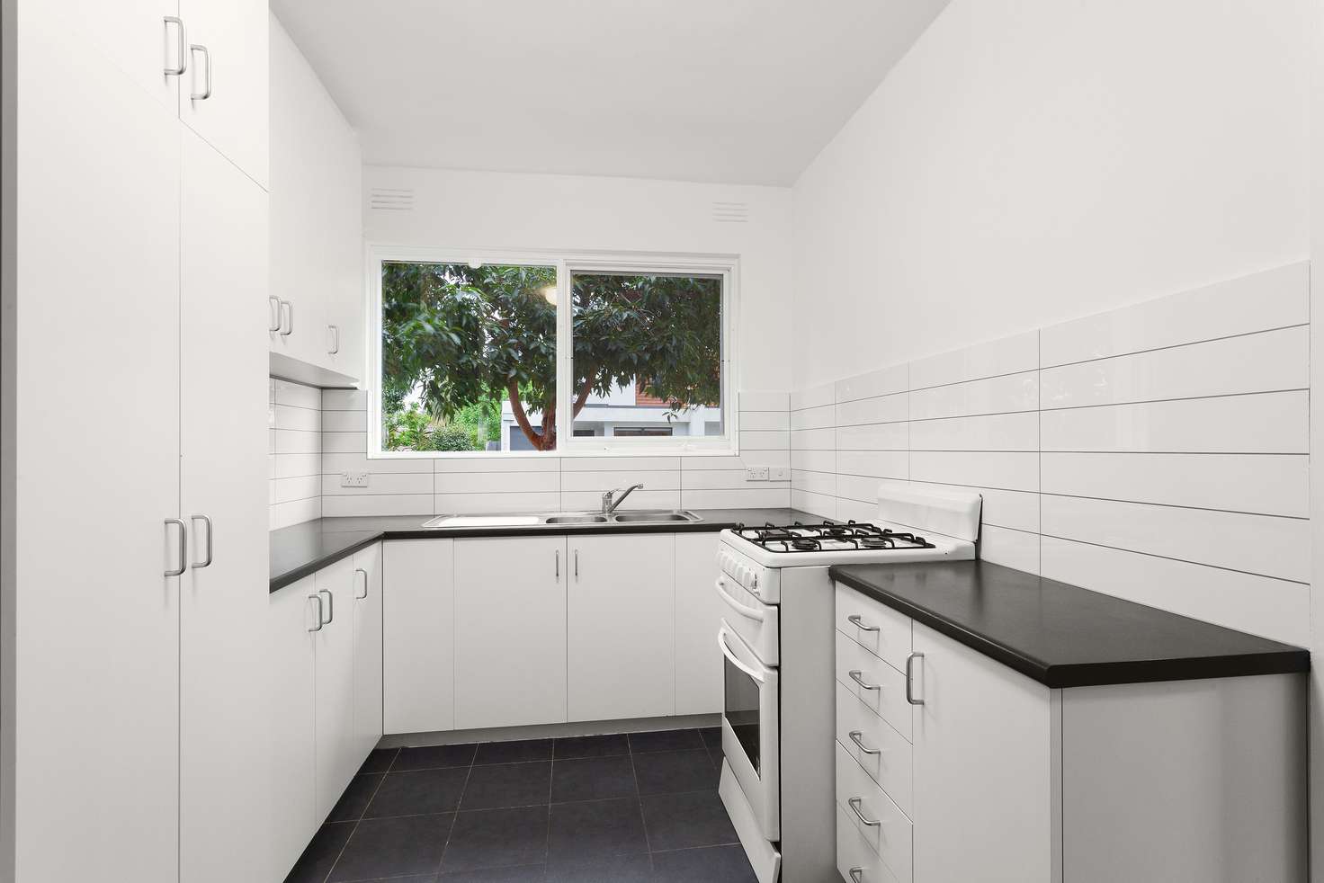 Main view of Homely apartment listing, 2/7 Judd Street, Carnegie VIC 3163
