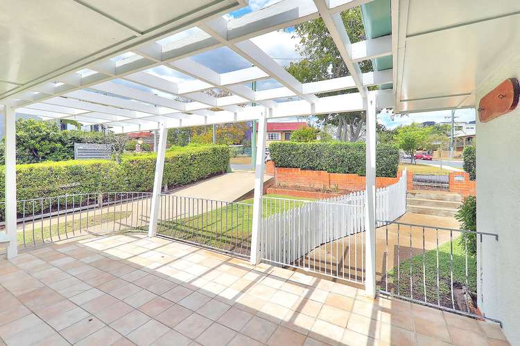 Second view of Homely house listing, 4 Mascar Street, Upper Mount Gravatt QLD 4122