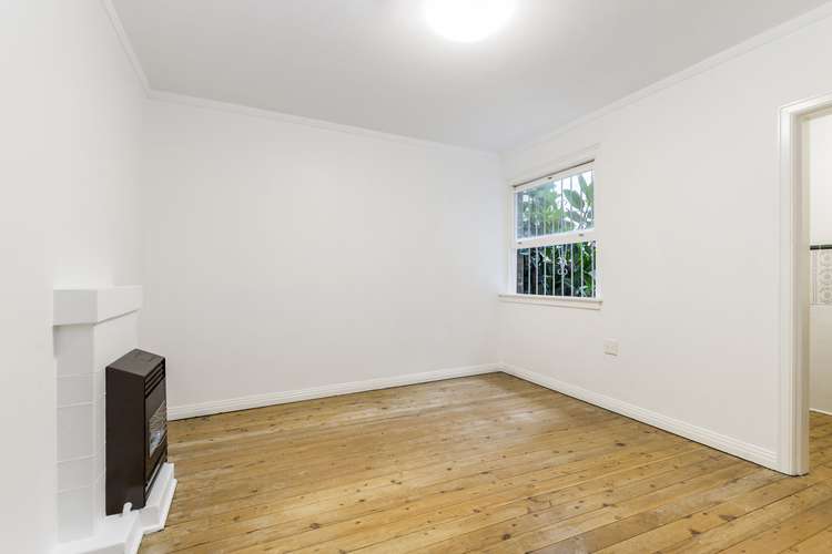 Third view of Homely apartment listing, 2/4 Waratah Street, Rushcutters Bay NSW 2011