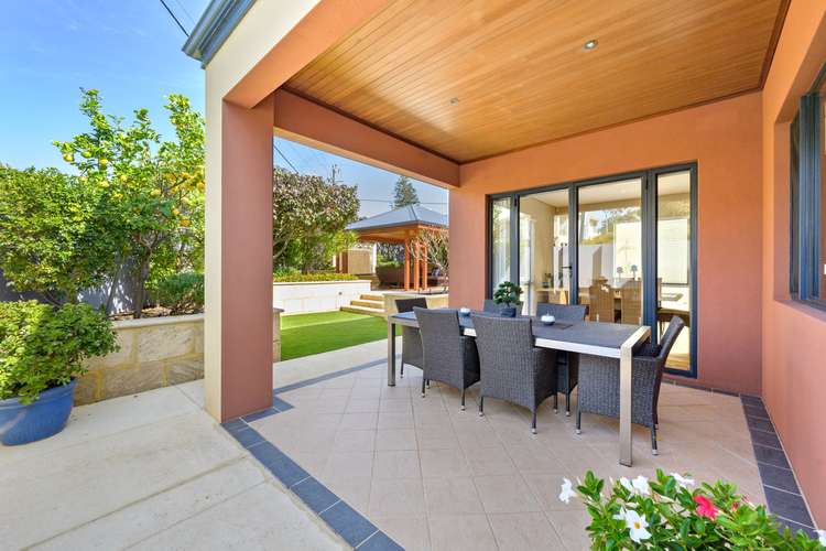 Fifth view of Homely house listing, 24 Frobisher Avenue, Sorrento WA 6020