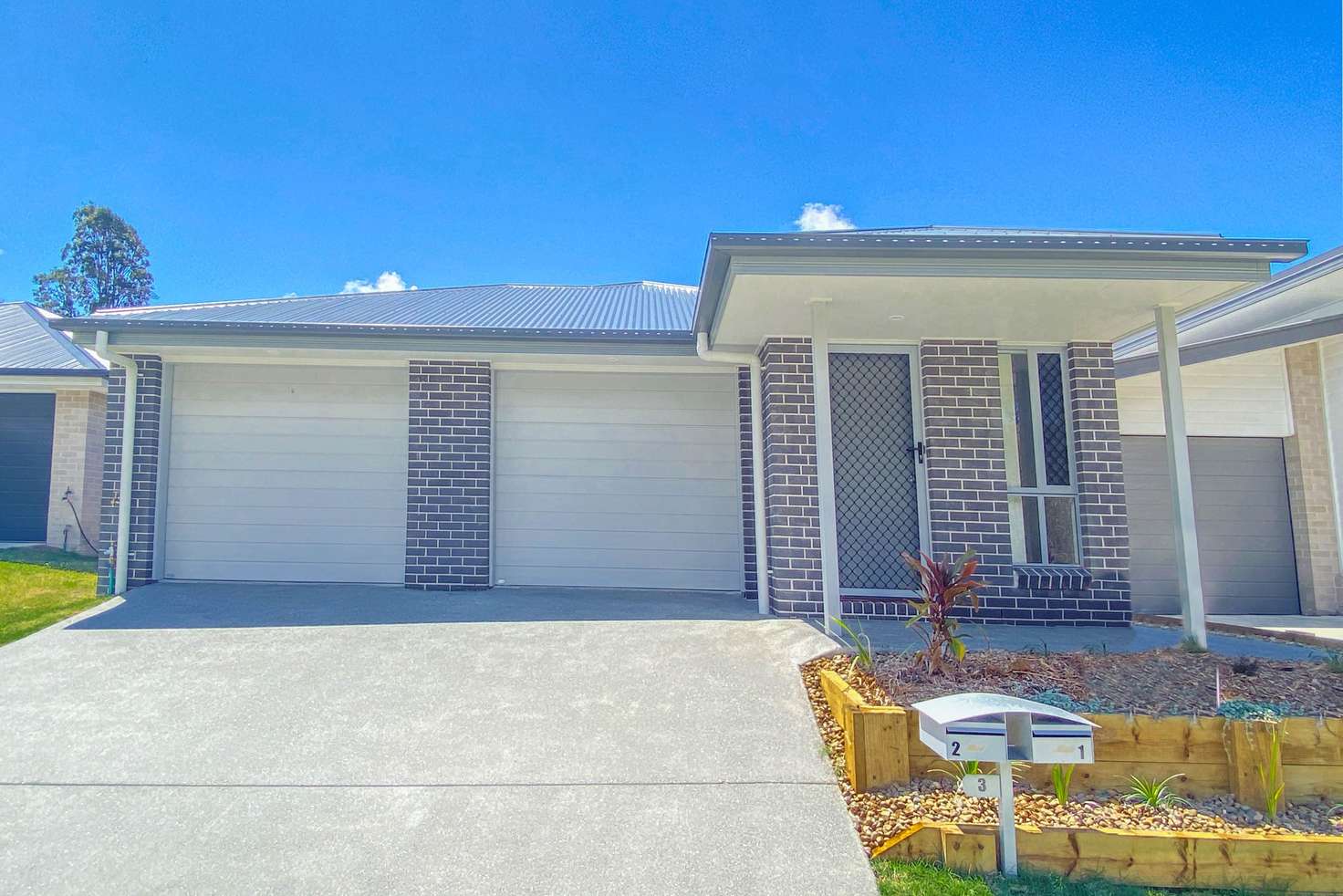Main view of Homely semiDetached listing, 2/3 Cruiser Street, Burpengary QLD 4505
