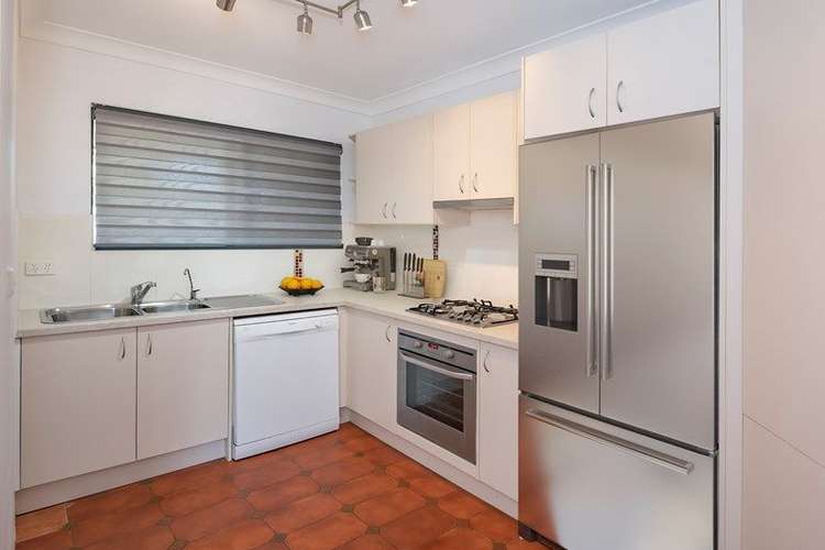 Third view of Homely apartment listing, 4/34 Winchester Street, Hamilton QLD 4007