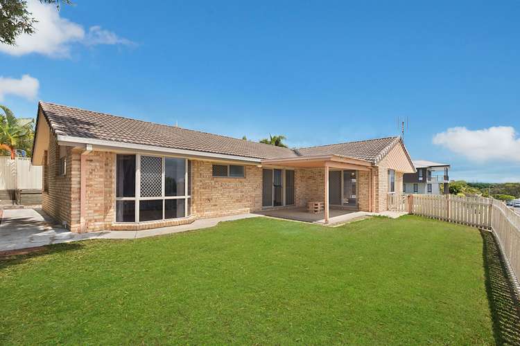 Fifth view of Homely house listing, 2 Harrier Street, Aroona QLD 4551