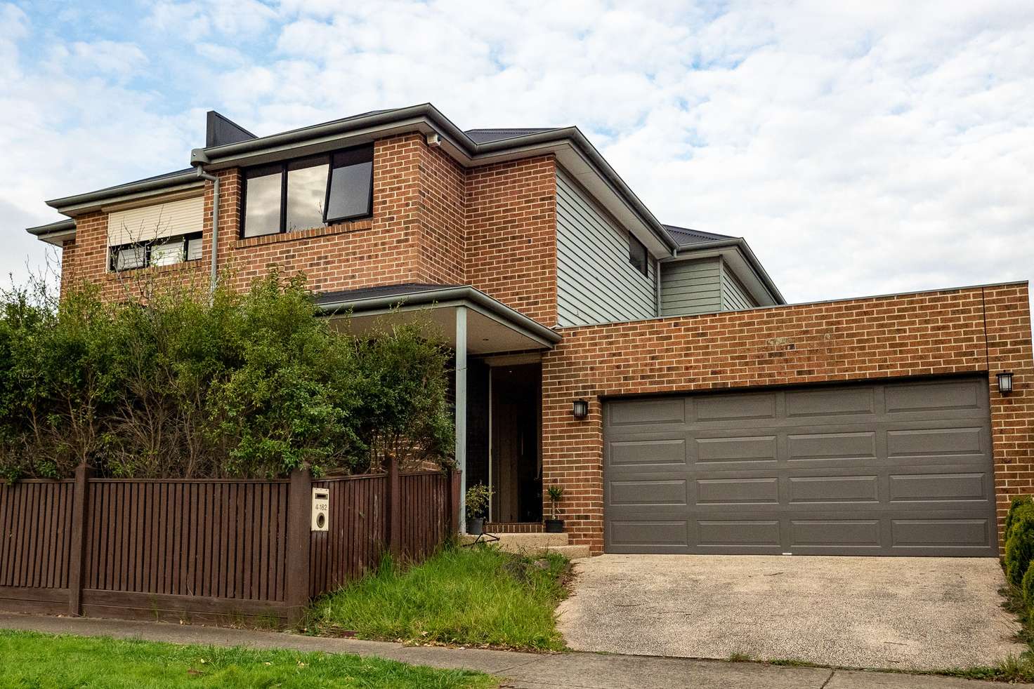Main view of Homely townhouse listing, 4/162 Kangaroo Road, Hughesdale VIC 3166