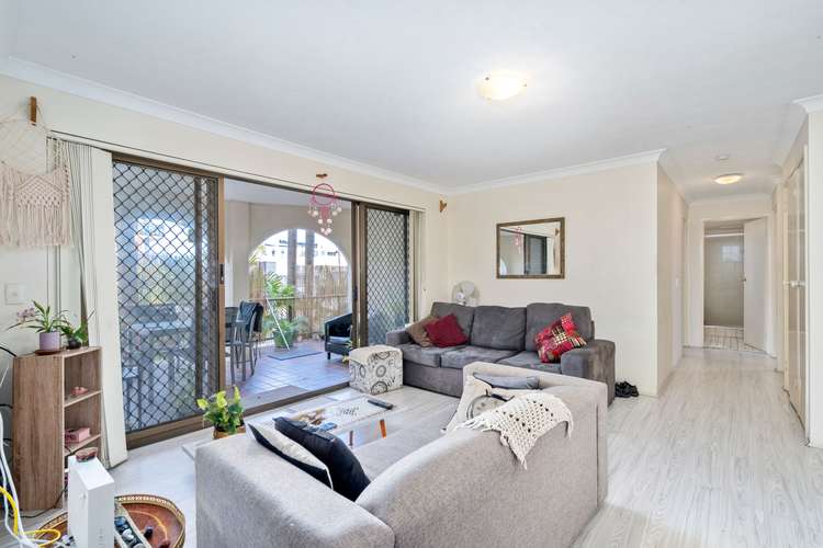 Main view of Homely unit listing, 1/9 Railway Street, Southport QLD 4215