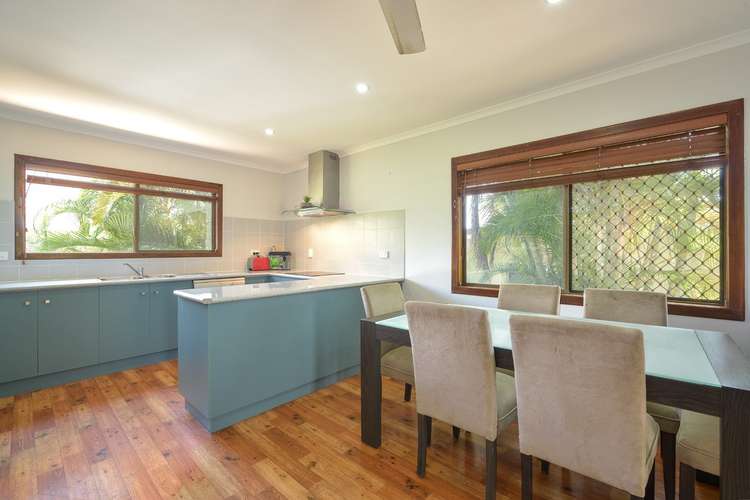 Second view of Homely house listing, 31 Barramundi Street, Toolooa QLD 4680