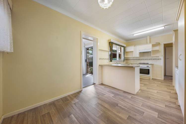 Sixth view of Homely house listing, 4 Esperance Terrace, Valley View SA 5093