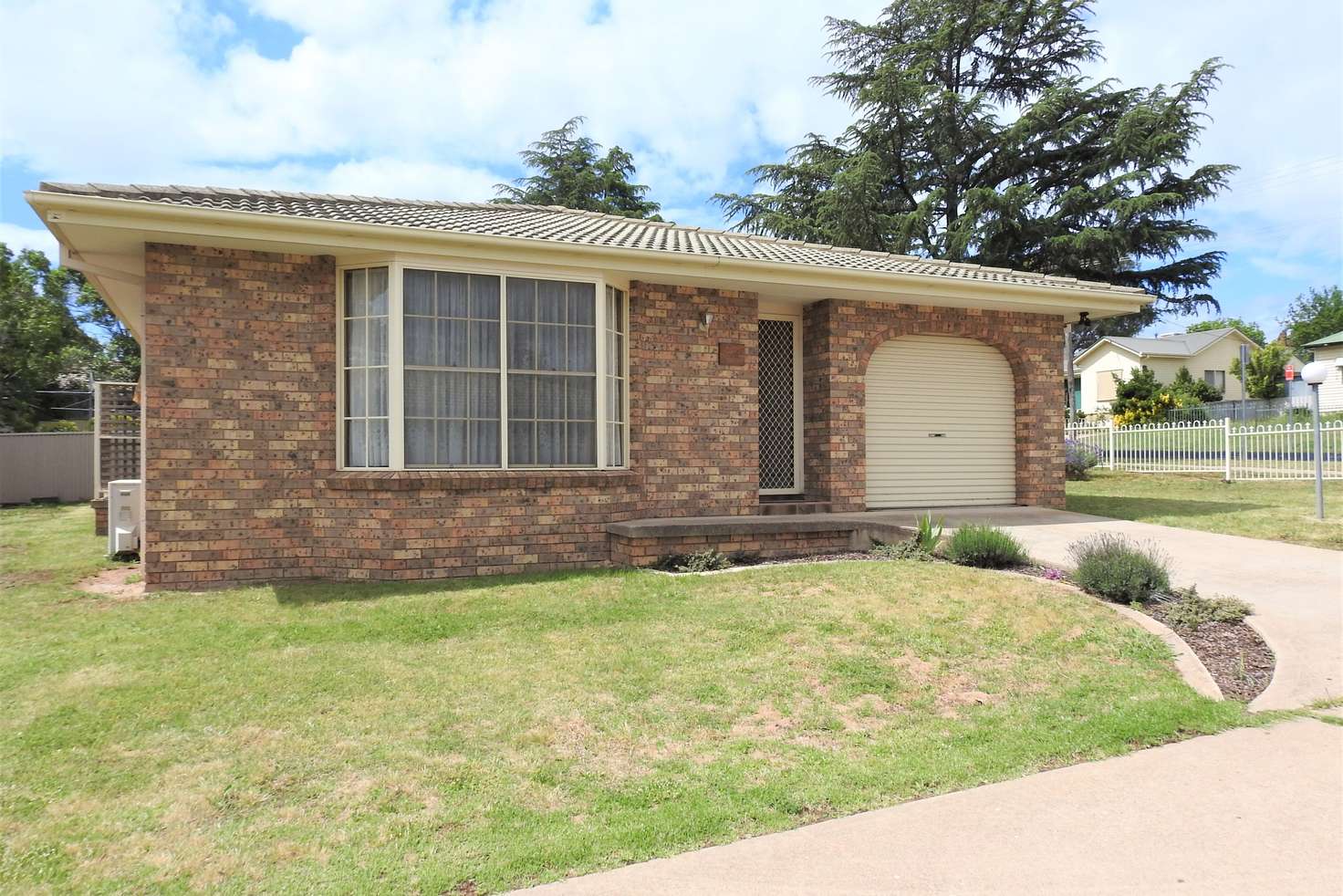 Main view of Homely house listing, 4/10-12 Blackett Avenue, Young NSW 2594