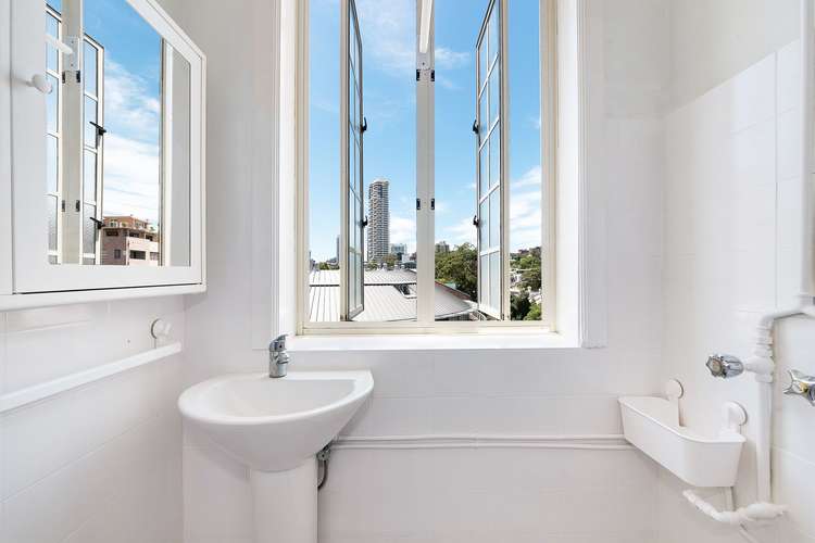 Third view of Homely apartment listing, 35/6 Stanley Street, Darlinghurst NSW 2010