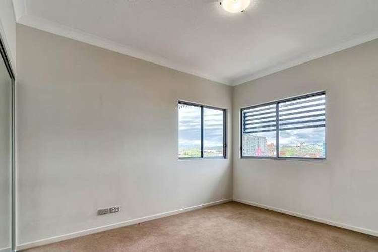 Fifth view of Homely unit listing, 408/1 Kingsmill Street, Chermside QLD 4032