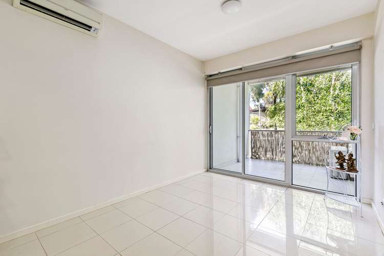 Fourth view of Homely apartment listing, 2/259 Canterbury Road, Forest Hill VIC 3131
