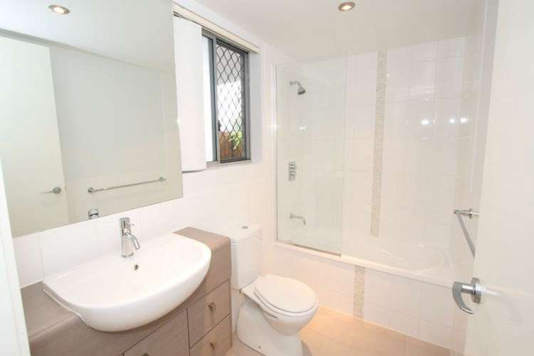 Third view of Homely unit listing, 2/46 Moore Street, Morningside QLD 4170