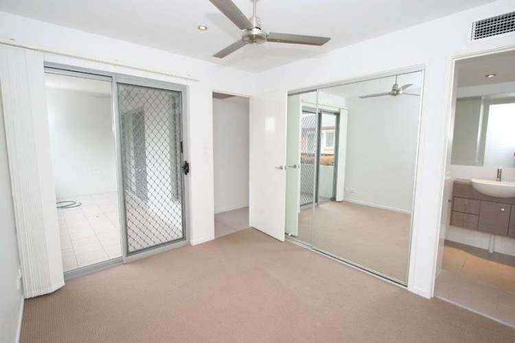 Fourth view of Homely unit listing, 2/46 Moore Street, Morningside QLD 4170