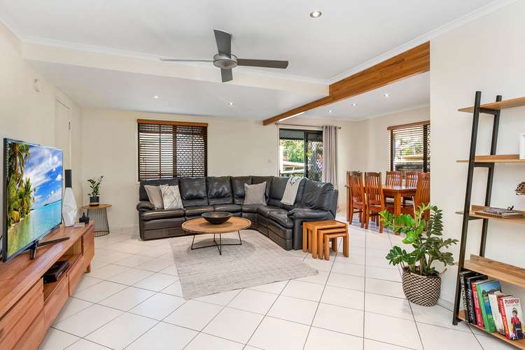 Sixth view of Homely house listing, Unit 2/17 Minchinton Street, Caloundra QLD 4551