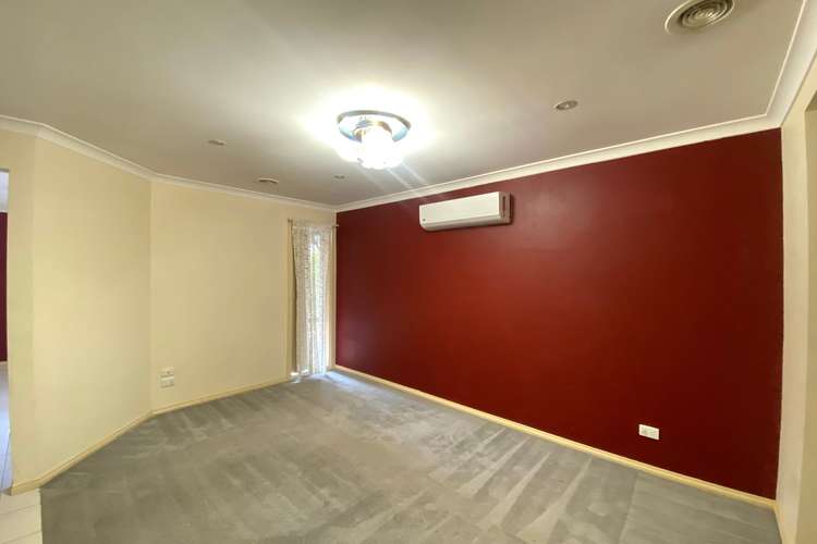 Third view of Homely house listing, 4 Pleasant Close, Mill Park VIC 3082