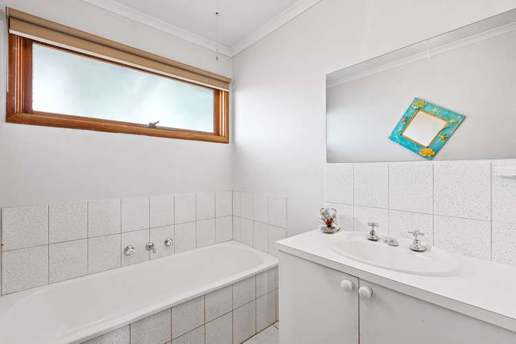 Fifth view of Homely house listing, 1 Marcella Place, Carrum Downs VIC 3201