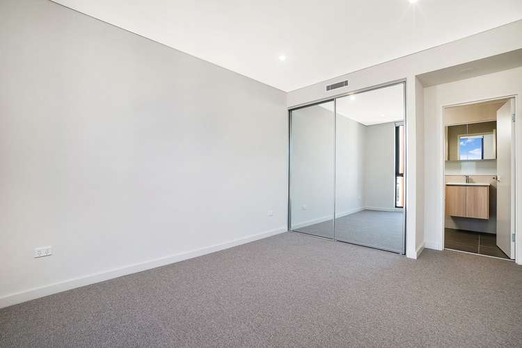 Fourth view of Homely unit listing, 815/100 Fairway Drive, Norwest NSW 2153