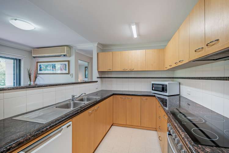 Fourth view of Homely apartment listing, 18/118 Mounts Bay Road, Perth WA 6000