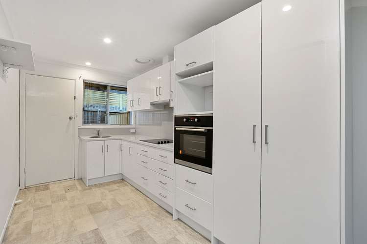 Third view of Homely unit listing, 2/10 Oliver Street, Manifold Heights VIC 3218