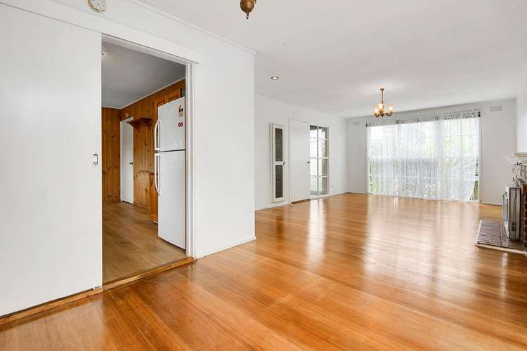 Fifth view of Homely house listing, 16 Crabtree Court, Bundoora VIC 3083