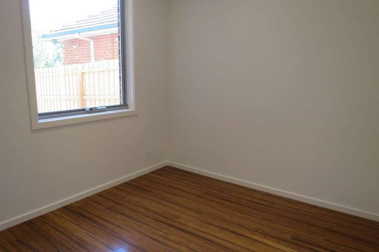 Fifth view of Homely apartment listing, 4/46 Kanooka Grove, Clayton VIC 3168