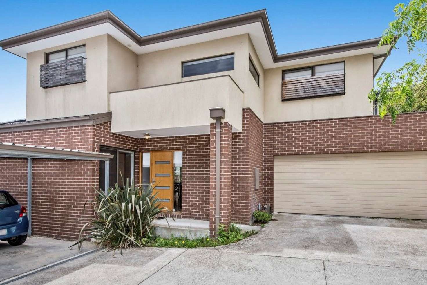 Main view of Homely townhouse listing, 2/8 Beddows Street, Burwood VIC 3125