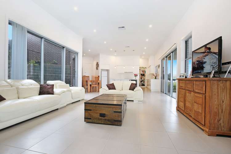 Main view of Homely house listing, 5 William Davies Drive, Figtree NSW 2525