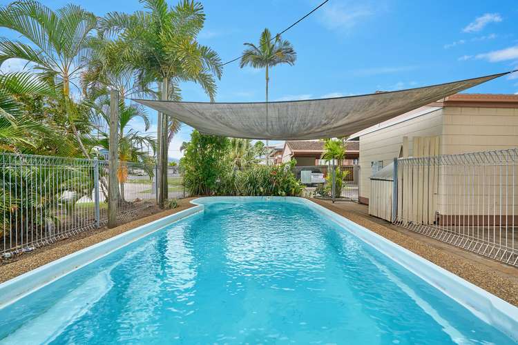 Main view of Homely unit listing, 1/171-173 Buchan Street, Bungalow QLD 4870