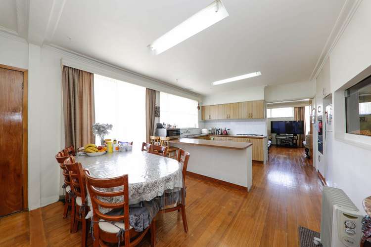 Fifth view of Homely house listing, 25 Charles Avenue, Hallam VIC 3803