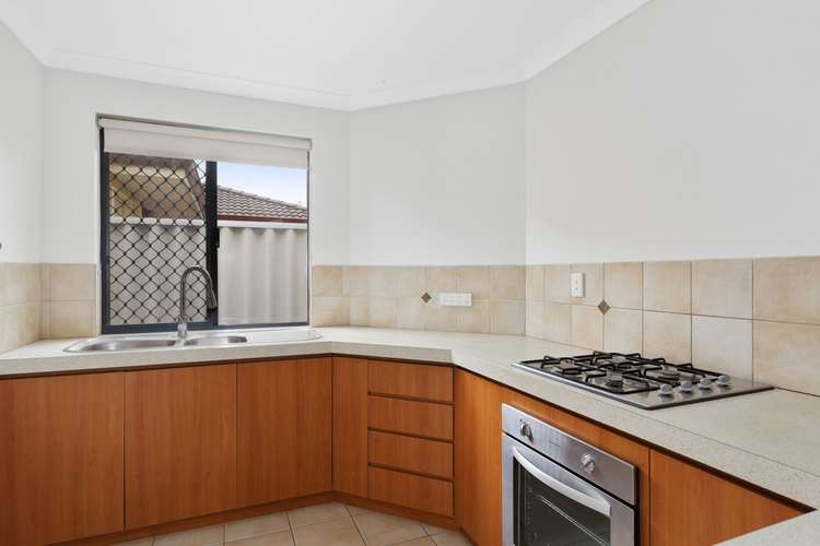 Fifth view of Homely house listing, 10/2 Boundary Road, St James WA 6102