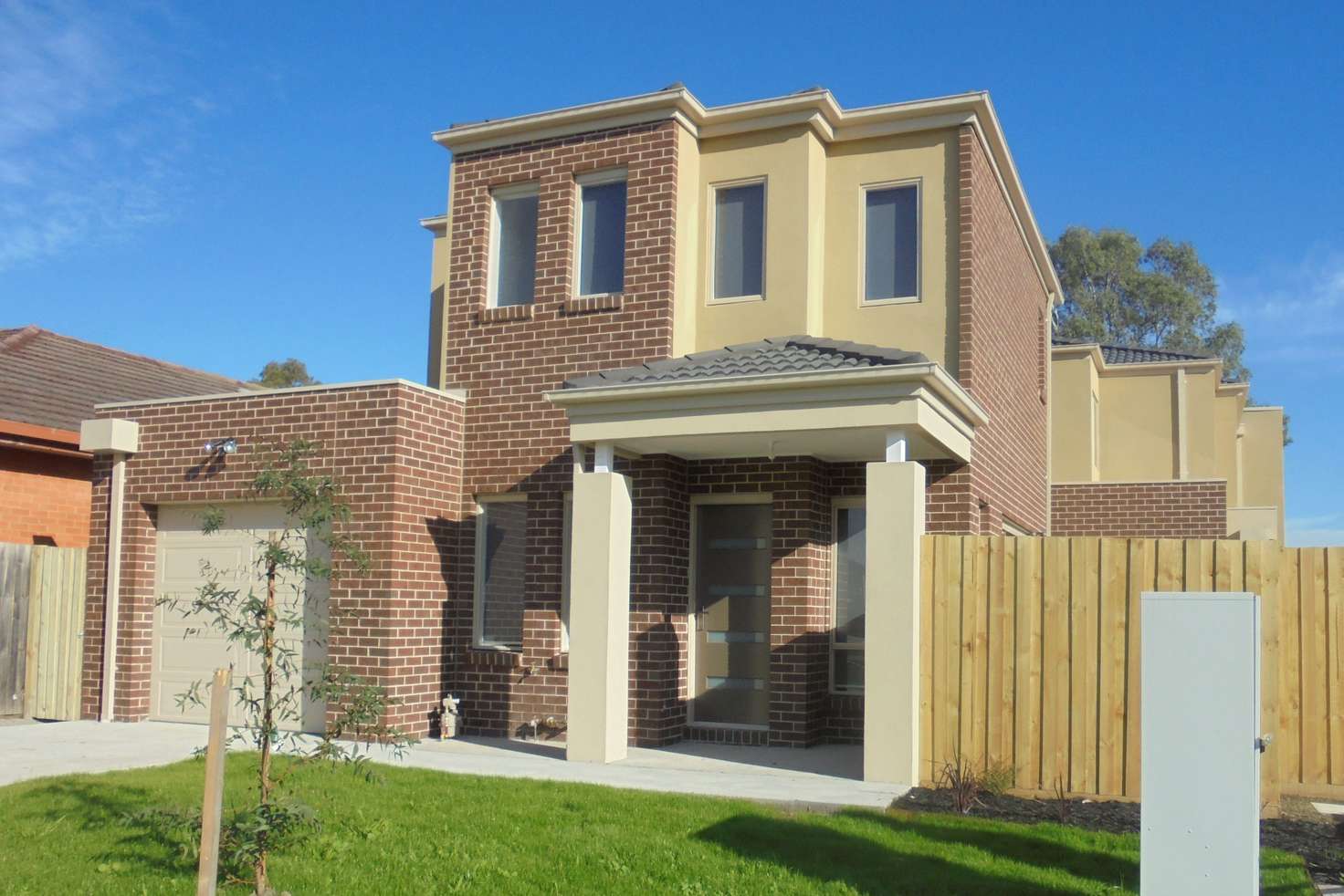 Main view of Homely townhouse listing, 1/50 Dawn Avenue, Dandenong VIC 3175