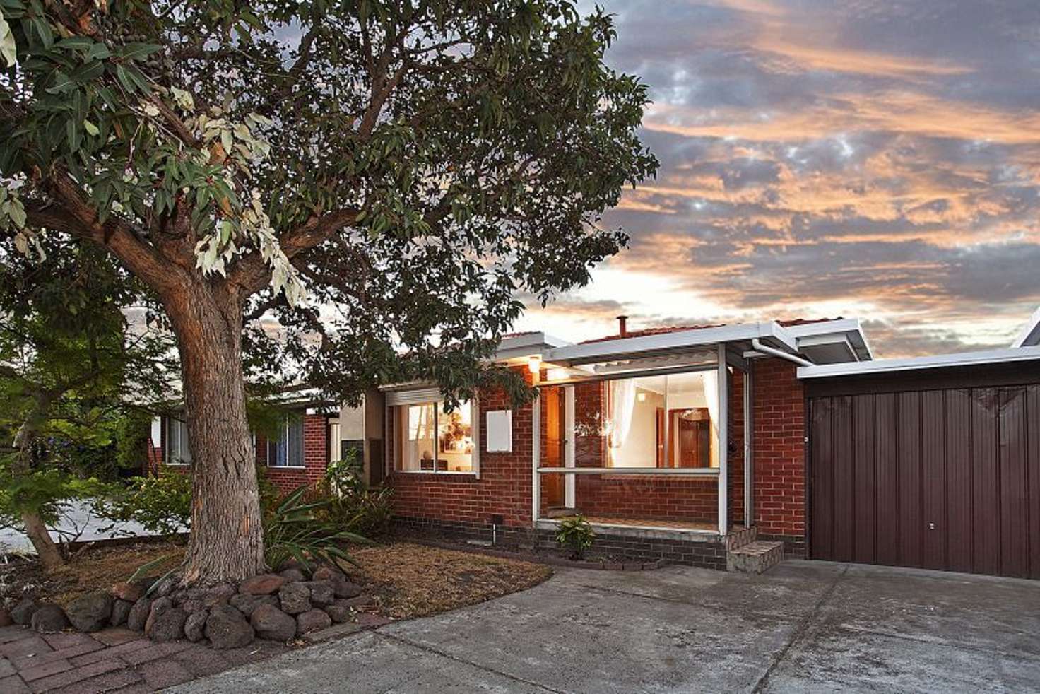 Main view of Homely unit listing, 3/18 Warren Road, Mordialloc VIC 3195