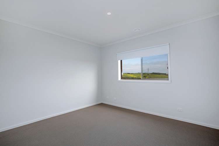 Fifth view of Homely house listing, 25 Devon Park Drive, Highton VIC 3216