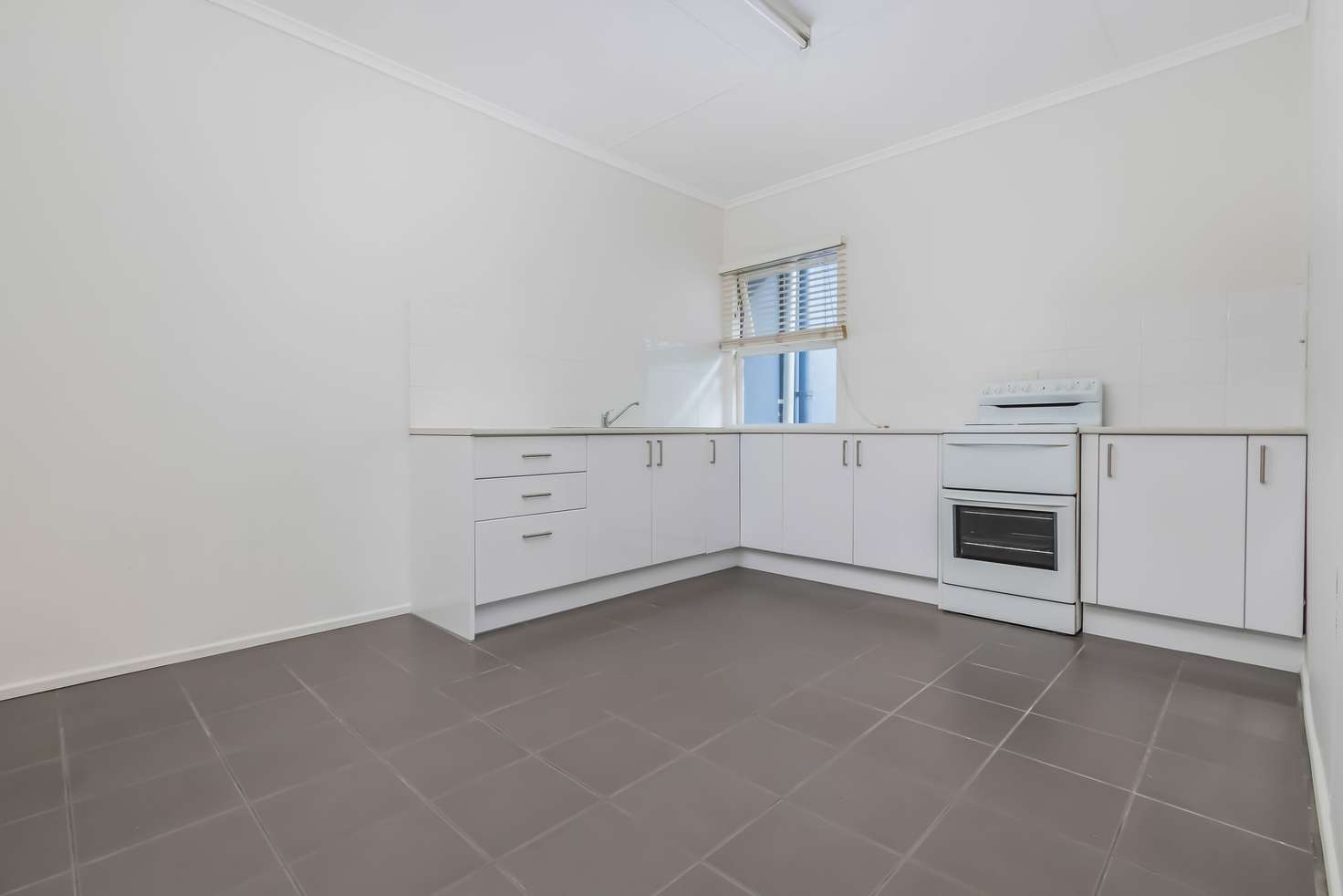 Main view of Homely unit listing, 1/20 Laurie Anne Lane, Mount Gravatt East QLD 4122