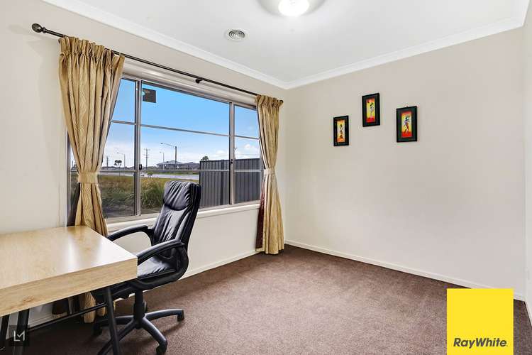 Third view of Homely house listing, 8 Kalara Court, Tarneit VIC 3029
