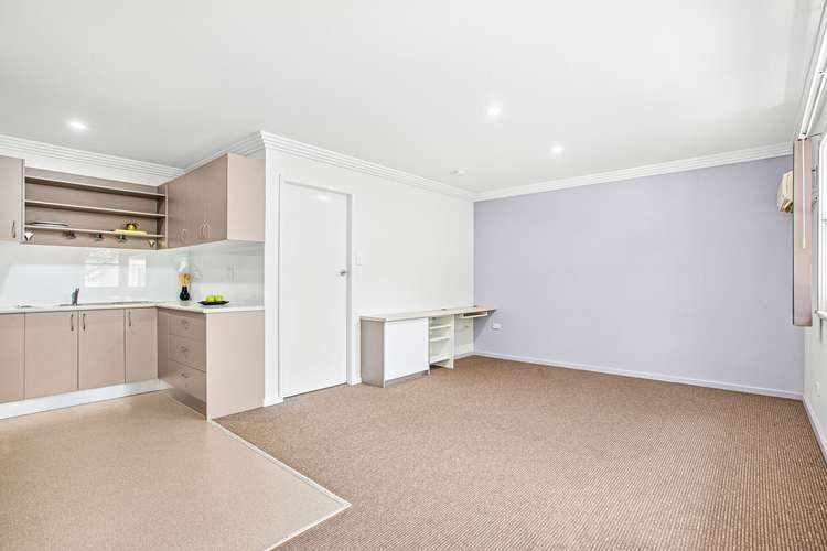 Second view of Homely apartment listing, 3/11 Robsons Road, Keiraville NSW 2500