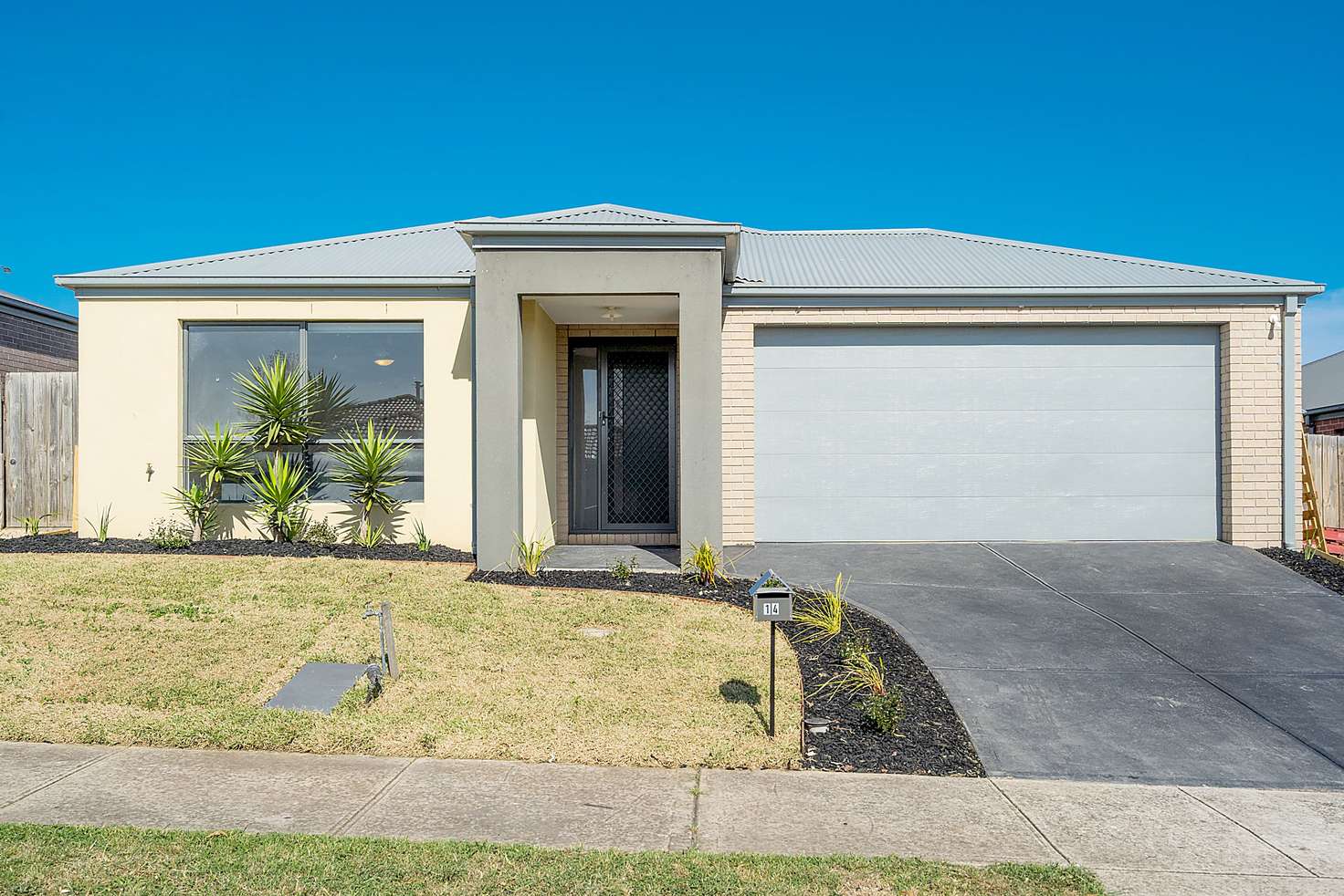 Main view of Homely house listing, 14 Leveque Loop, Craigieburn VIC 3064