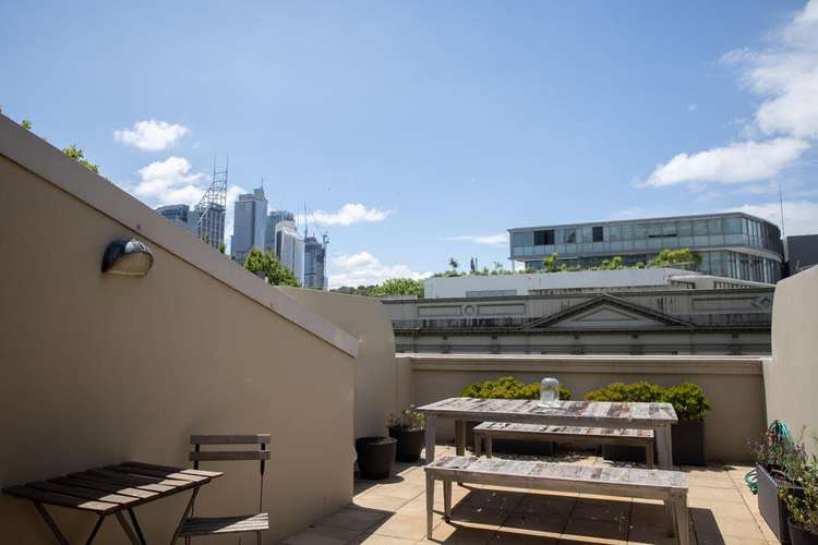 Second view of Homely apartment listing, 202/87-91 Cathedral Street, Woolloomooloo NSW 2011