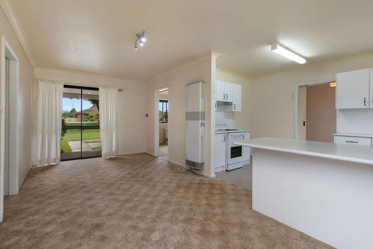 Fifth view of Homely house listing, 6 Tarana Crescent, Oberon NSW 2787