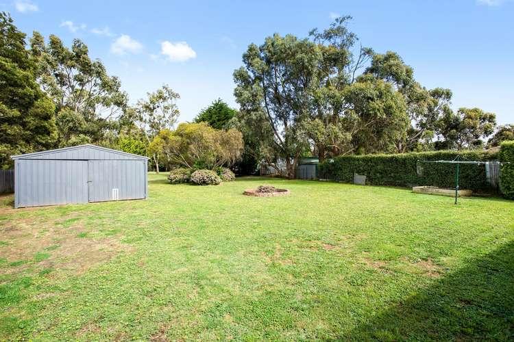 Fourth view of Homely house listing, 1 Coleraine Drive, Romsey VIC 3434