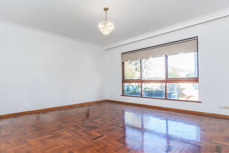 Fifth view of Homely house listing, 33 Heath Avenue, Oakleigh VIC 3166