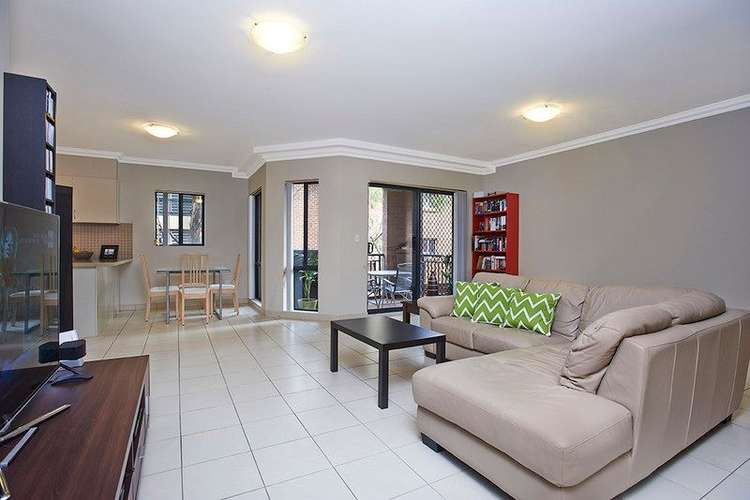 Second view of Homely apartment listing, 4/18 Bailey Street, Westmead NSW 2145