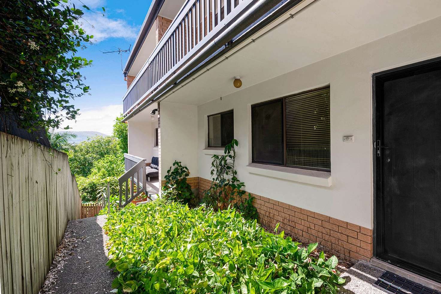 Main view of Homely townhouse listing, 2/25 Enoggera Terrace, Red Hill QLD 4059
