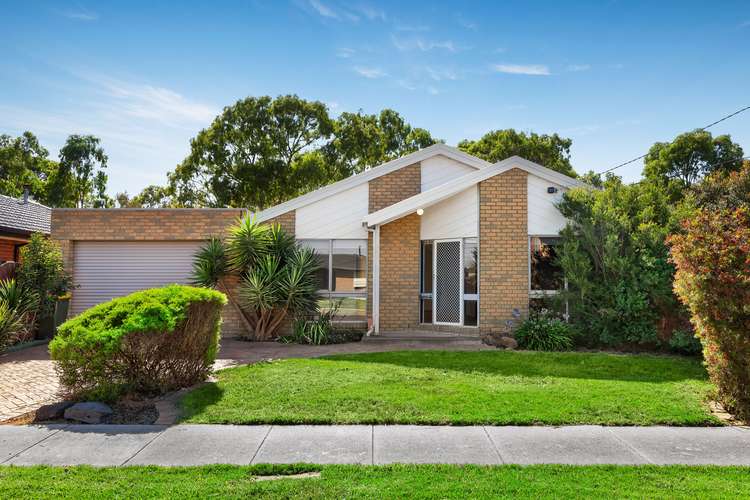 Main view of Homely house listing, 5 Langvale Court, Mill Park VIC 3082