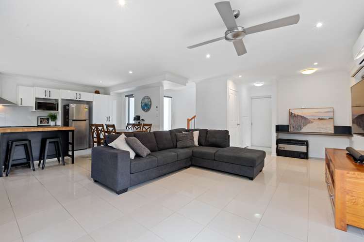 Main view of Homely townhouse listing, 5/11 Rise Street, Mount Gravatt East QLD 4122